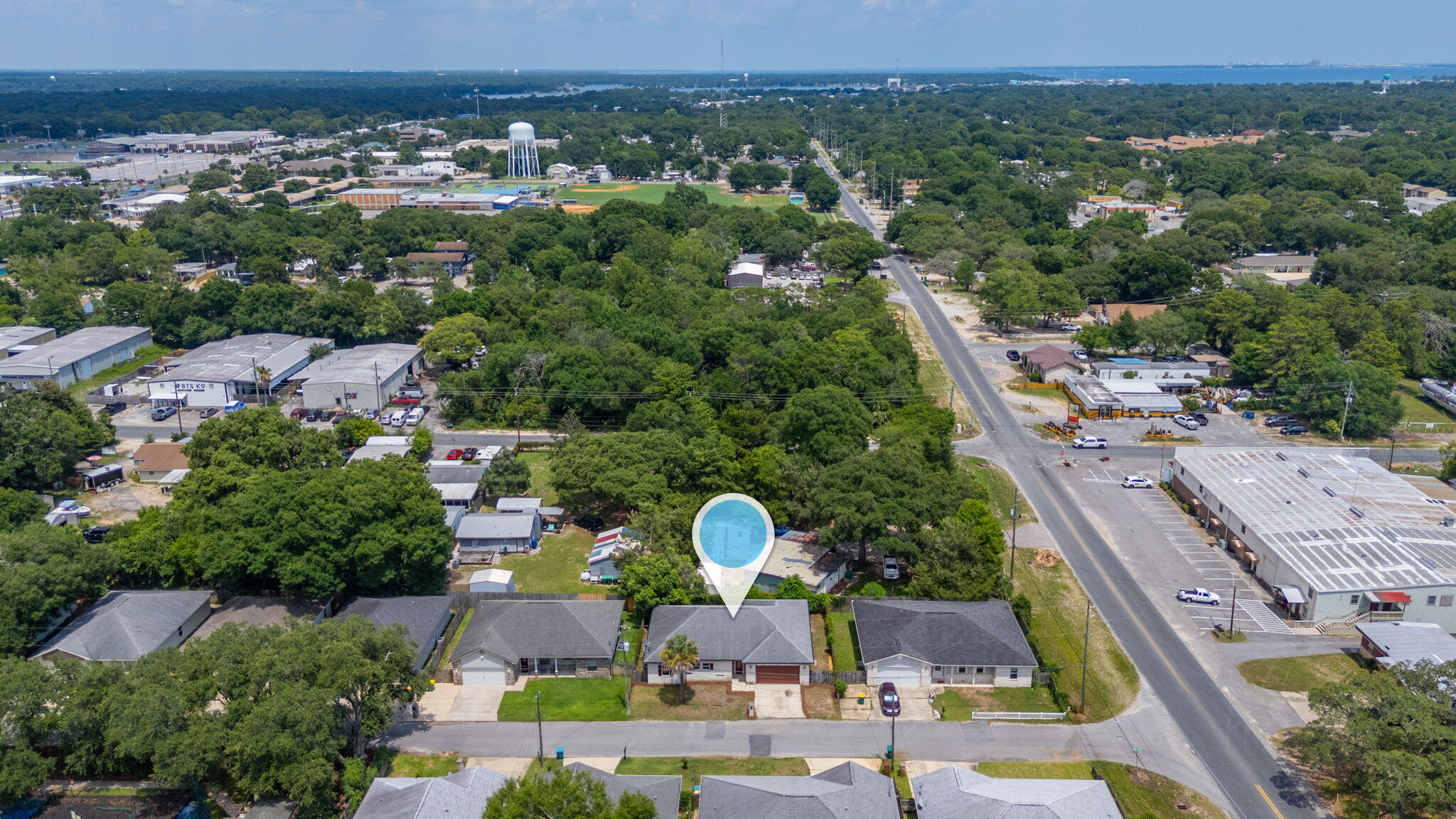 805 Dawes Road Fort Walton Beach, FL 32547 - Photo 38 of 41 39-web-or-mls-805-dawes-rd