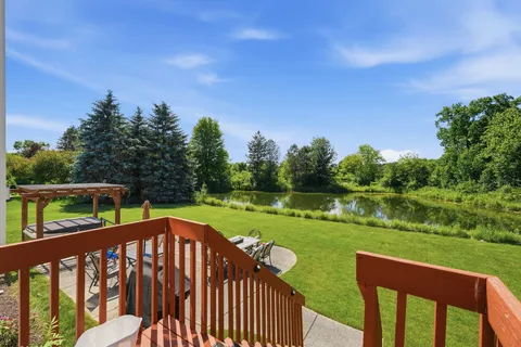$624,500 | 18936 West Woodale Trail, Lake Villa, IL 60046