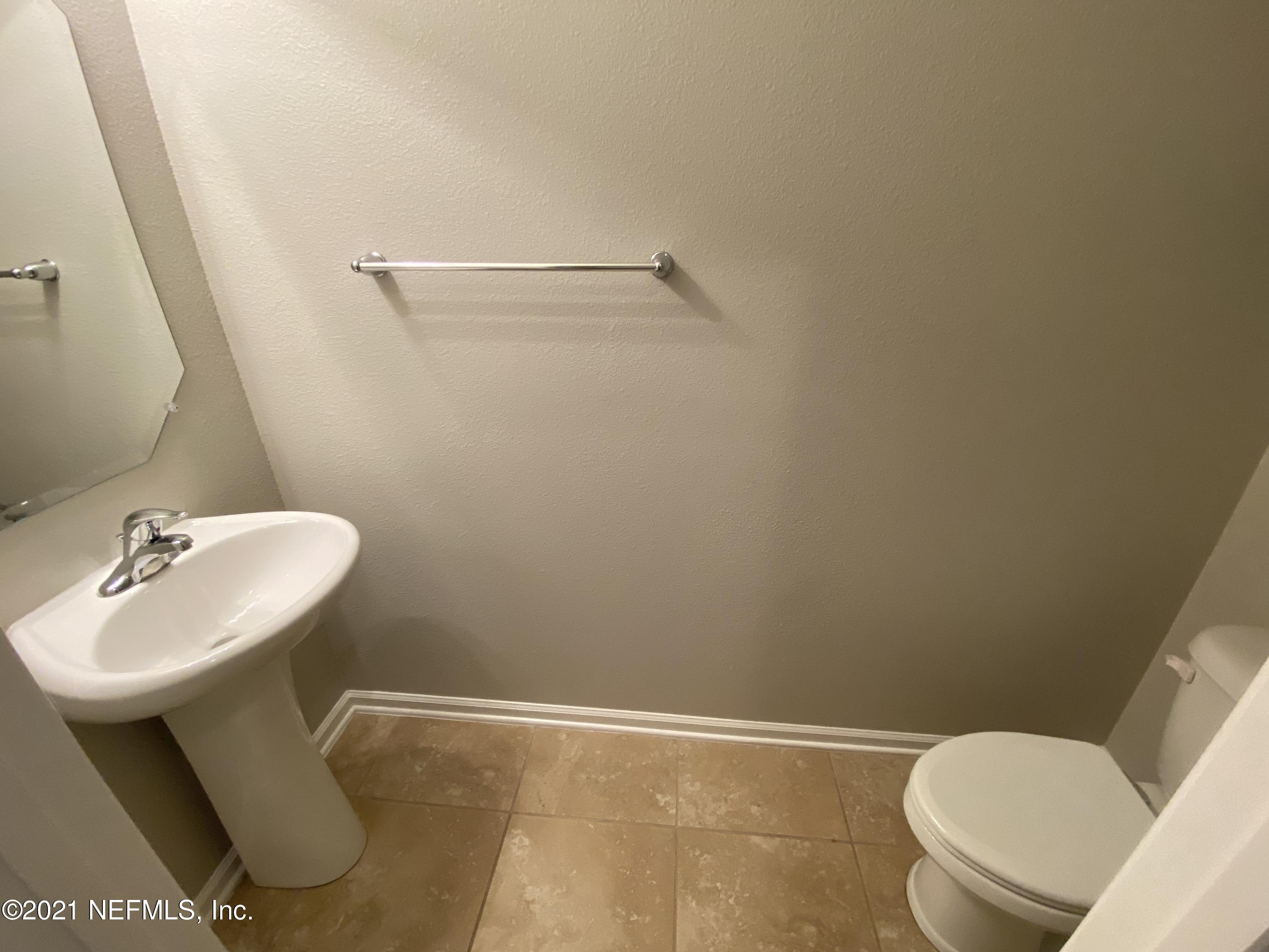 1892 High Prairie Lane Middleburg, FL 32068 - Photo 24 of 31 Half Bath