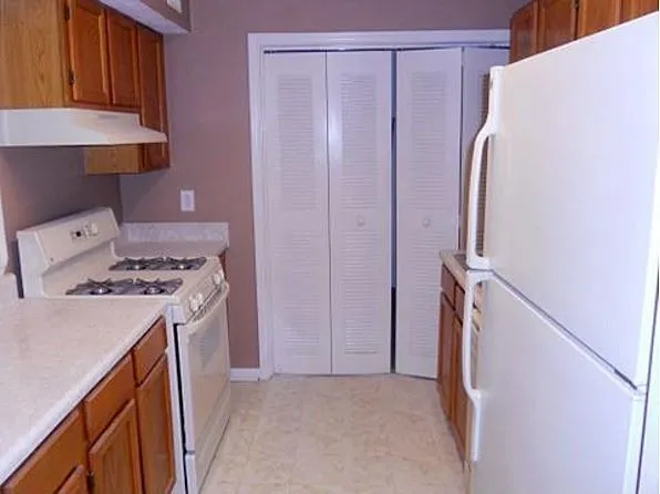 a view of a outdoor space