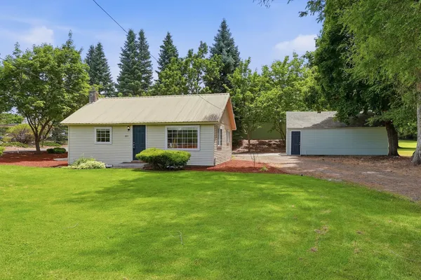 $325,000 | 525 West Holland Avenue, Spokane, WA 99218