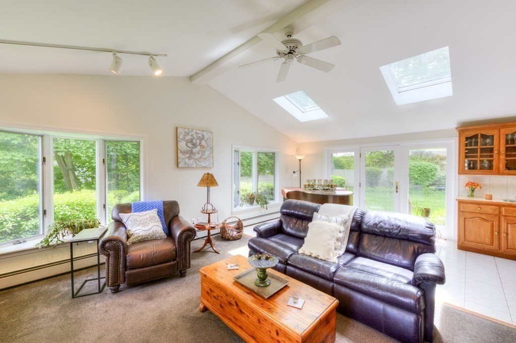 5 Algonquin Road Worcester, MA 01609 - Photo 13 of 42