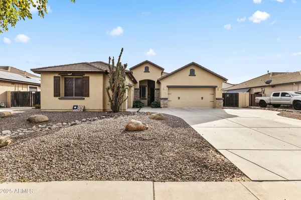 $540,000 | 14089 West Charter Oak Road, Surprise, AZ 85379