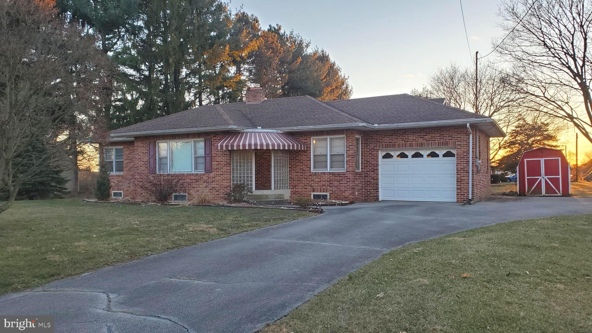 830 Locust Grove Road York, PA 17402 - Photo 1 of 24 Gallery Image 1