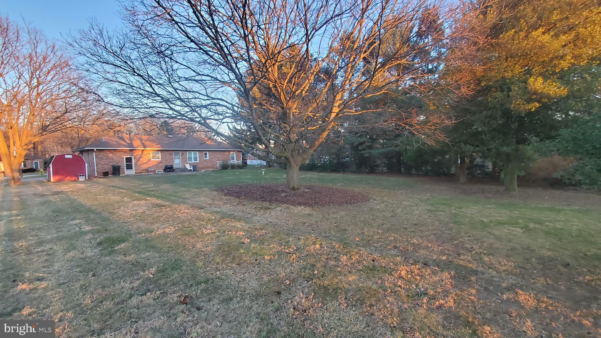 830 Locust Grove Road York, PA 17402 - Photo 4 of 24 Gallery Image 4
