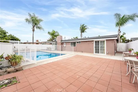 $1,185,000 | 9791 Harriet Lane, Anaheim, CA 92804