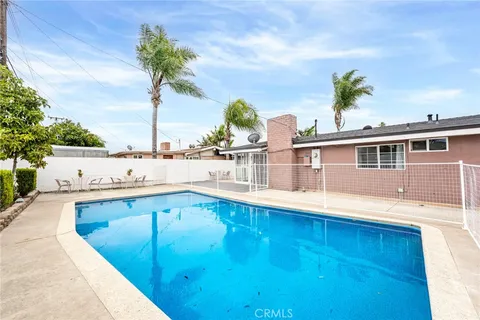 $1,185,000 | 9791 Harriet Lane, Anaheim, CA 92804