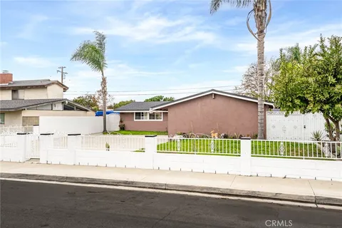 $1,185,000 | 9791 Harriet Lane, Anaheim, CA 92804