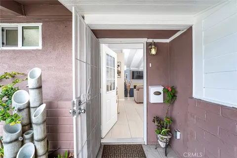 $1,185,000 | 9791 Harriet Lane, Anaheim, CA 92804