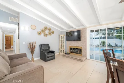 $1,185,000 | 9791 Harriet Lane, Anaheim, CA 92804