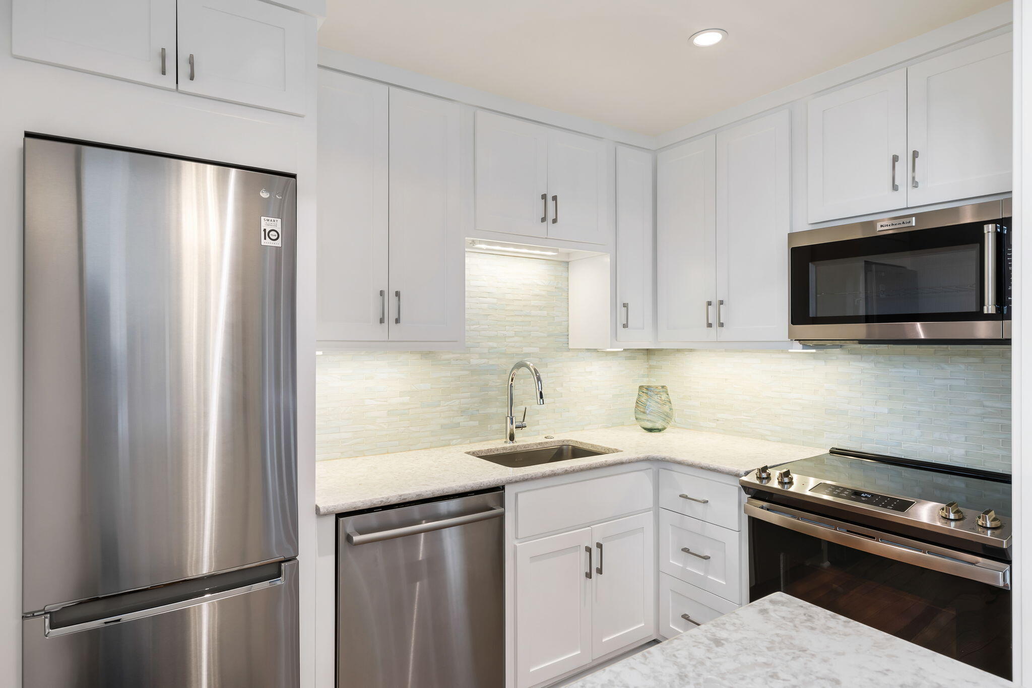 67 Legare Street, Unit 307 Charleston, SC 29401 - Photo 22 of 33 Kitchen