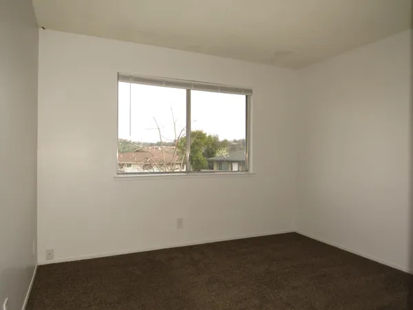 $227,500 | 3582 Opal Drive, Unit 2, Auburn, CA 95602