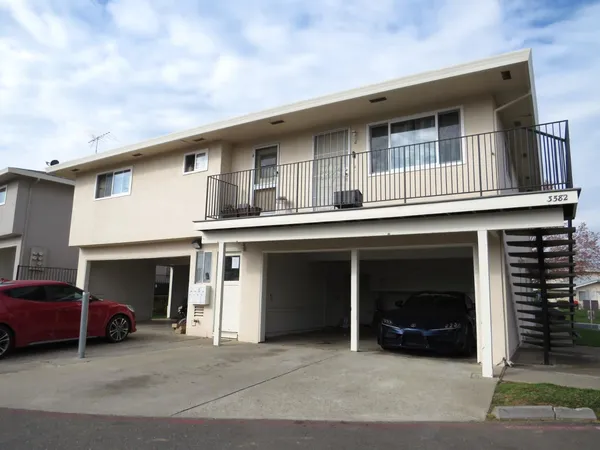 $227,500 | 3582 Opal Drive, Unit 2, Auburn, CA 95602