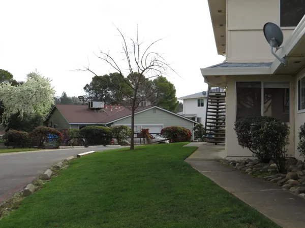 $227,500 | 3582 Opal Drive, Unit 2, Auburn, CA 95602