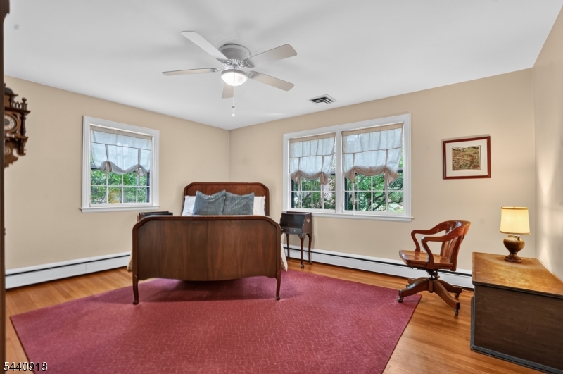 905 Charlotte Road Plainfield, NJ 07060 - Photo 17 of 44