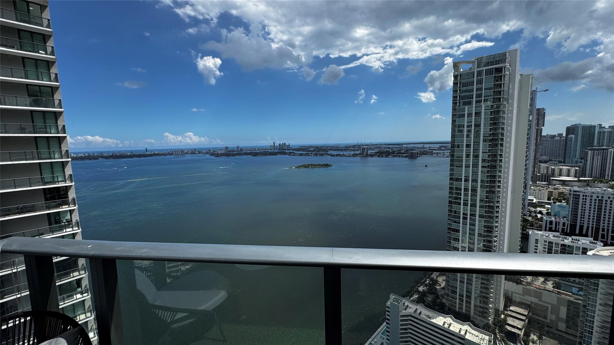 650 Northeast 32nd Street, Unit 4307 Miami, FL 33137 - Photo 4 of 46 Photo 4