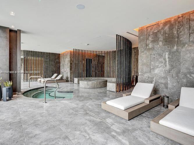 650 Northeast 32nd Street, Unit 4307 Miami, FL 33137 - Photo 44 of 46 Spa