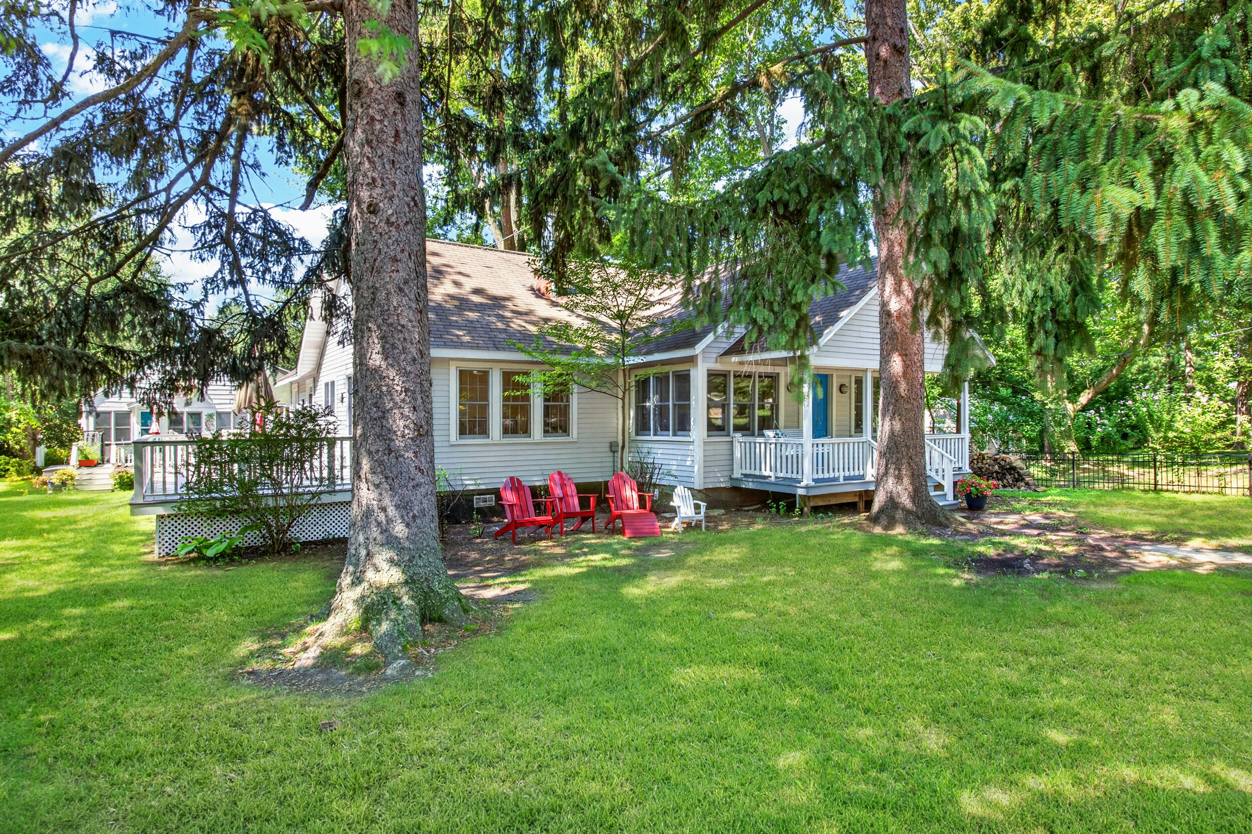 15552 Victor Road, Unit 1 Union Pier, MI 49129 - Photo 1 of 34 1