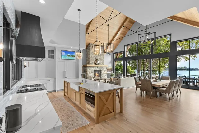 $6,995,000 | 3247 Casco Circle, Orono, MN 55391