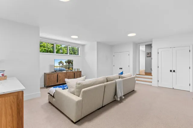 $6,995,000 | 3247 Casco Circle, Orono, MN 55391