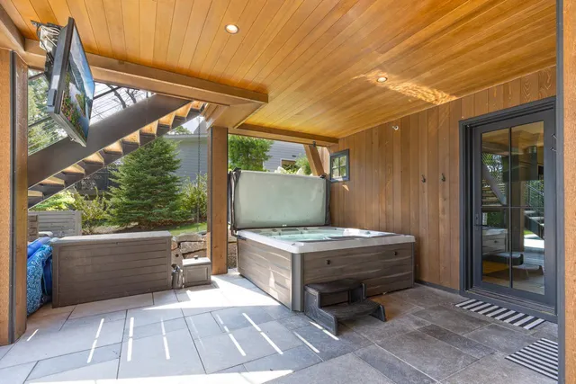 $6,995,000 | 3247 Casco Circle, Orono, MN 55391