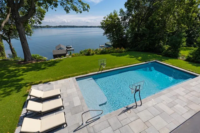 $6,995,000 | 3247 Casco Circle, Orono, MN 55391