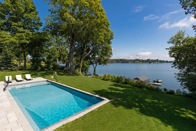 $6,995,000 | 3247 Casco Circle, Orono, MN 55391