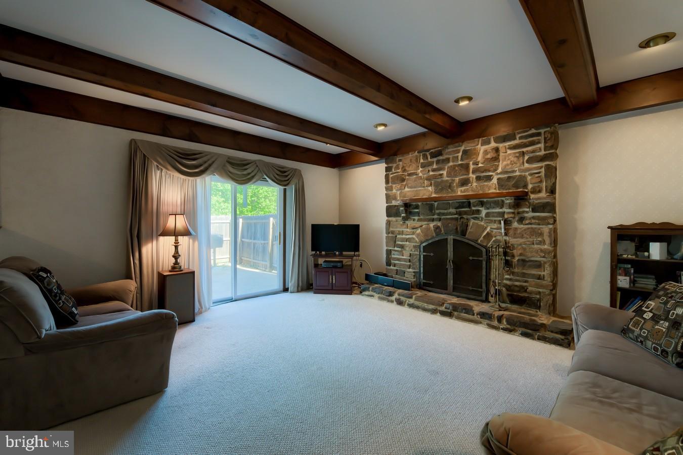 739 York Road Mount Laurel, NJ 08054 - Photo 16 of 33