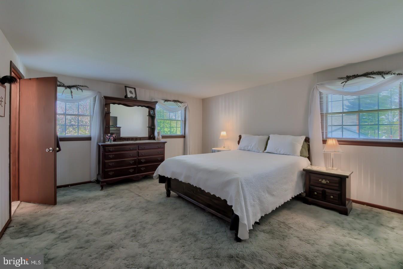 739 York Road Mount Laurel, NJ 08054 - Photo 21 of 33
