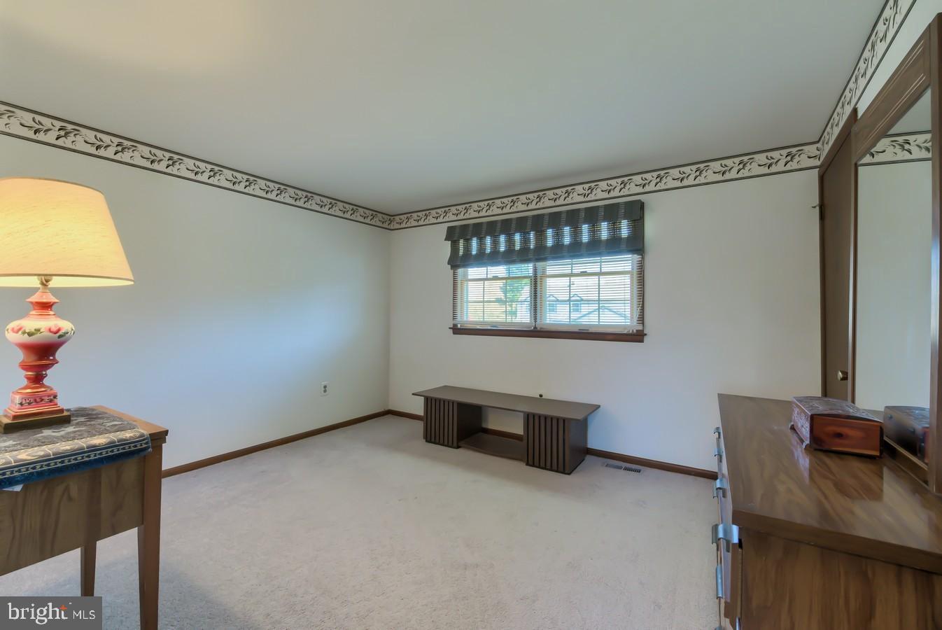 739 York Road Mount Laurel, NJ 08054 - Photo 25 of 33