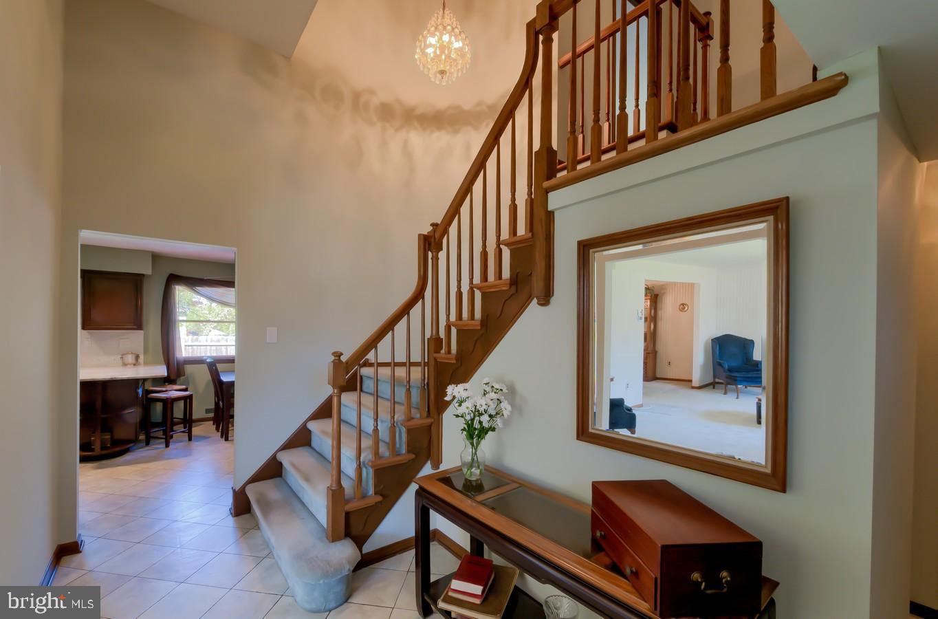 739 York Road Mount Laurel, NJ 08054 - Photo 4 of 33