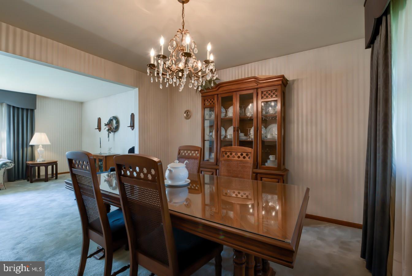 739 York Road Mount Laurel, NJ 08054 - Photo 9 of 33