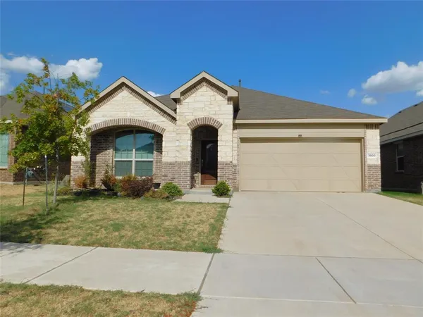 $2,295 | 3500 Kingsview Drive, Denton, TX 76207