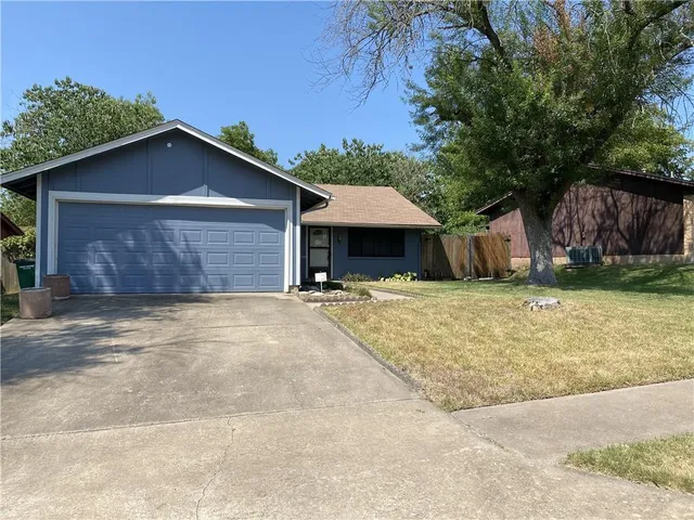 $2,000 | 1303 Barrington Drive, Austin, TX 78753