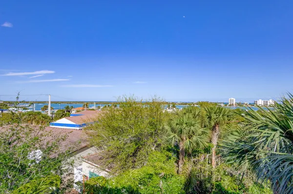 $6,800 | 301 Del Sol Circle, Tequesta, FL 33469