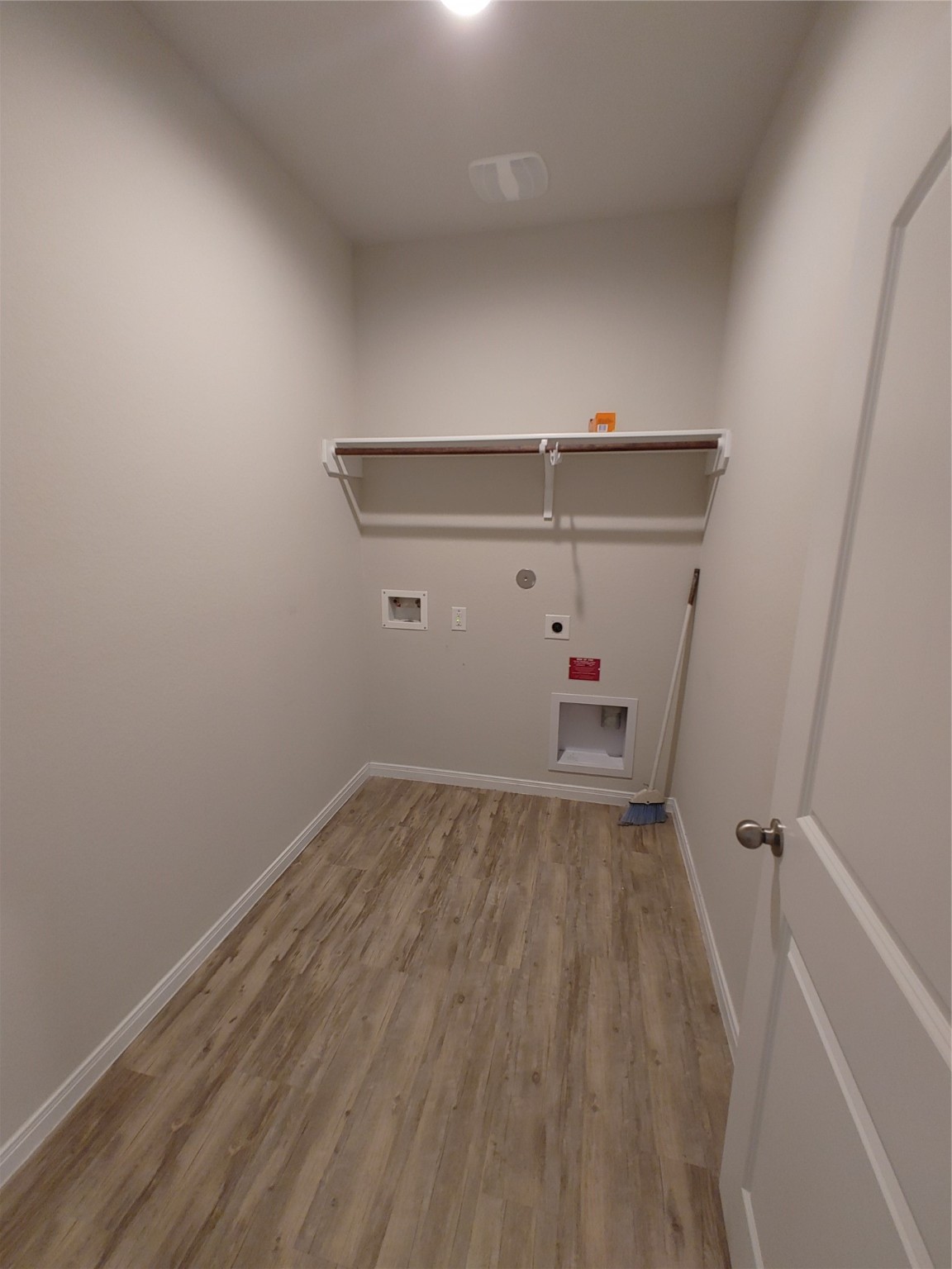 6206 Blue Coast Lane Conroe, TX 77304 - Photo 26 of 43 a view of utility room