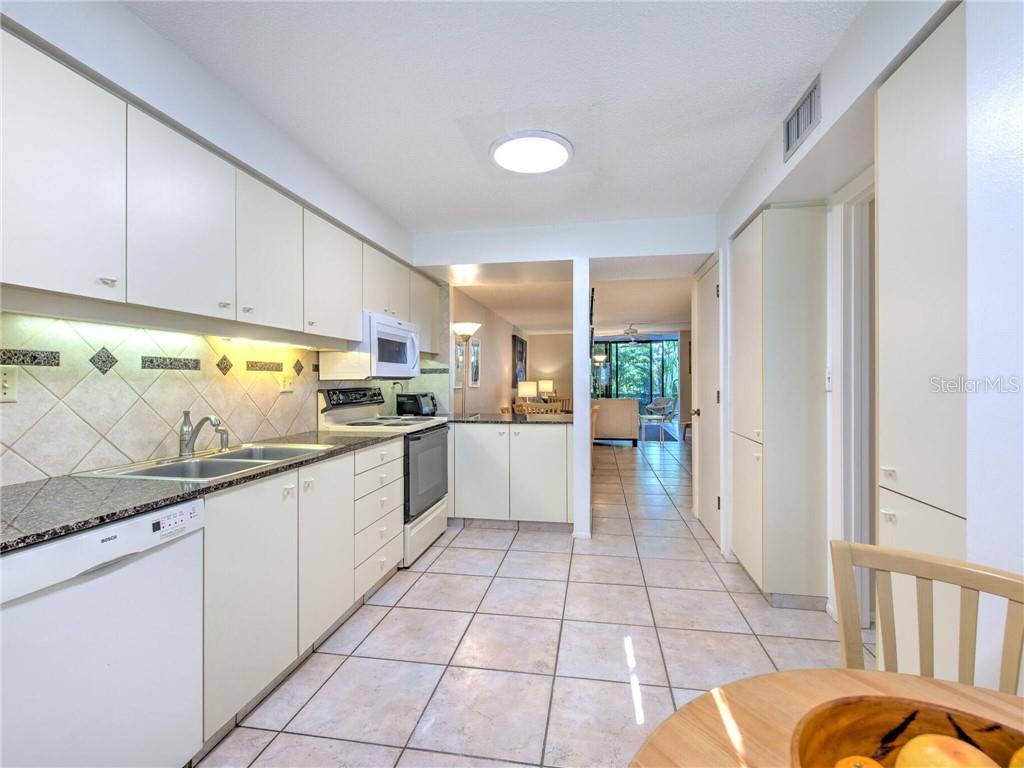 830 Bayport Way, Unit 830 Longboat Key, FL 34228 - Photo 12 of 48