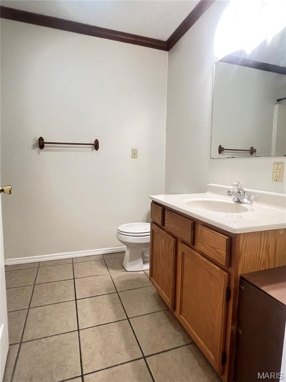 812 West Douglas Street New Douglas, IL 62074 - Photo 5 of 13