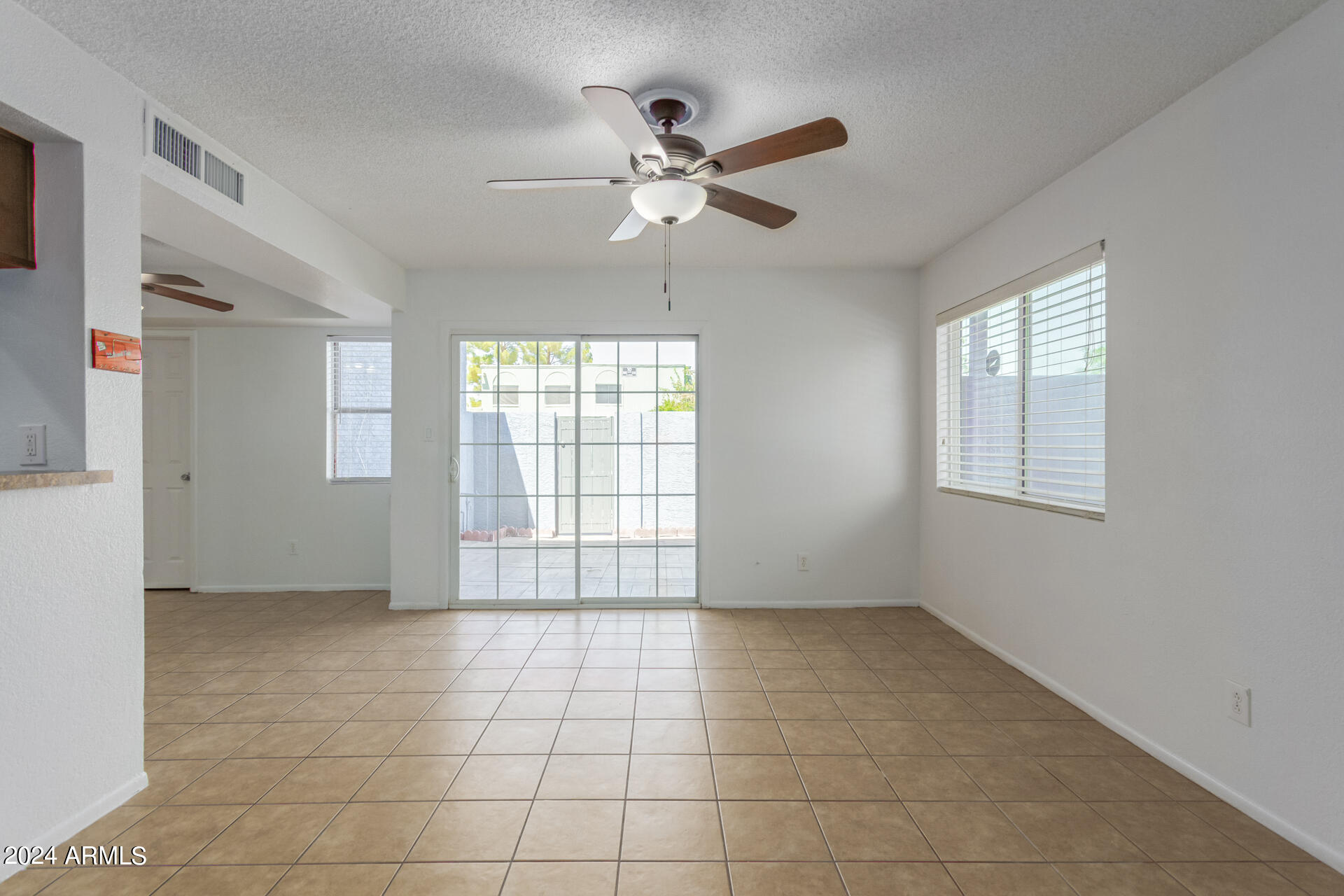 5437 West Friess Road Glendale, AZ 85306 - Photo 4 of 27 04 - Friess
