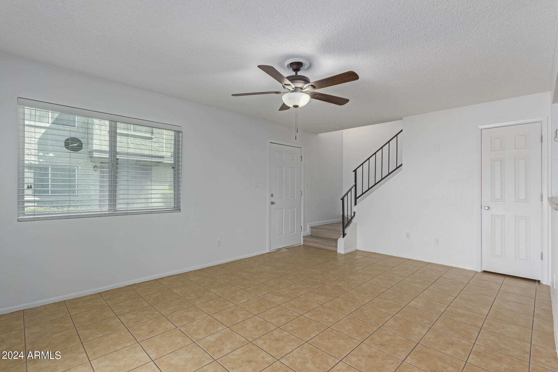 5437 West Friess Road Glendale, AZ 85306 - Photo 6 of 27 06 - Friess