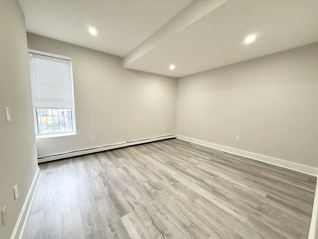 $4,350 | 15 Ruggles Street, Unit 4, Boston, MA 02119