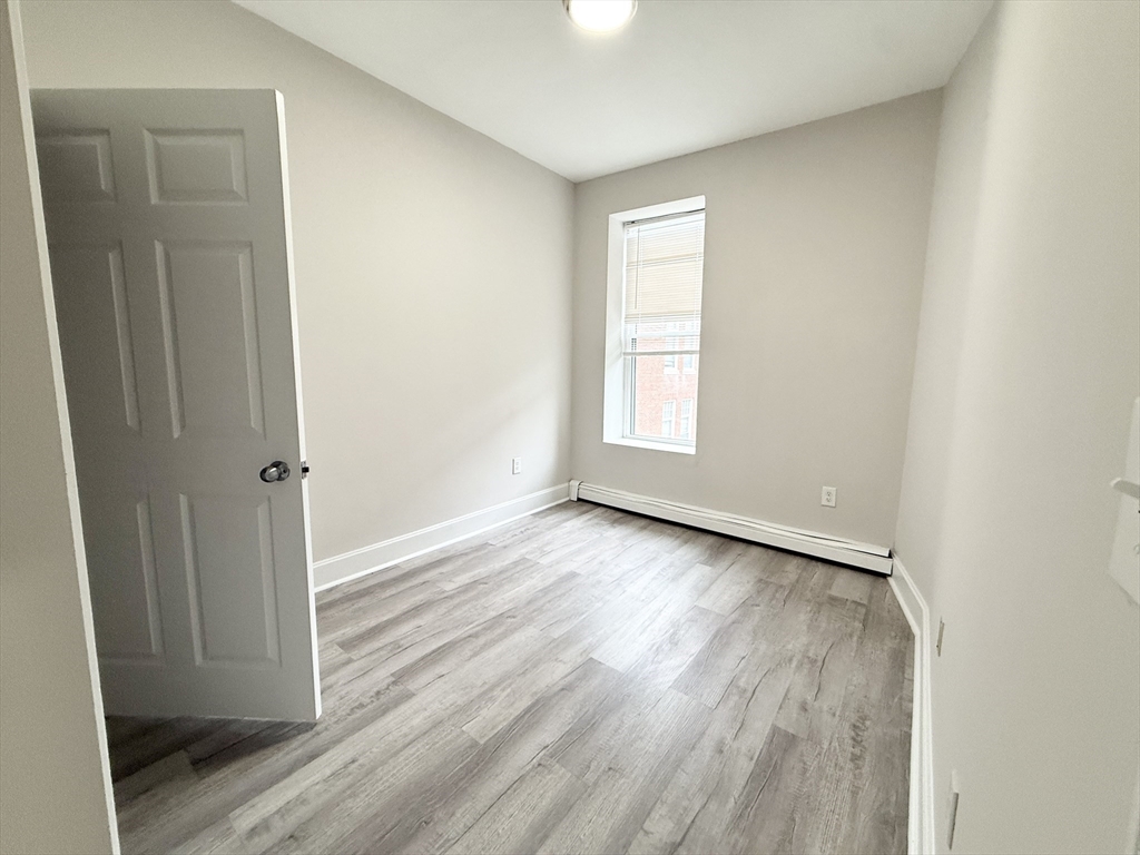 15 Ruggles Street, Unit 4 Boston, MA 02119 - Photo 4 of 5