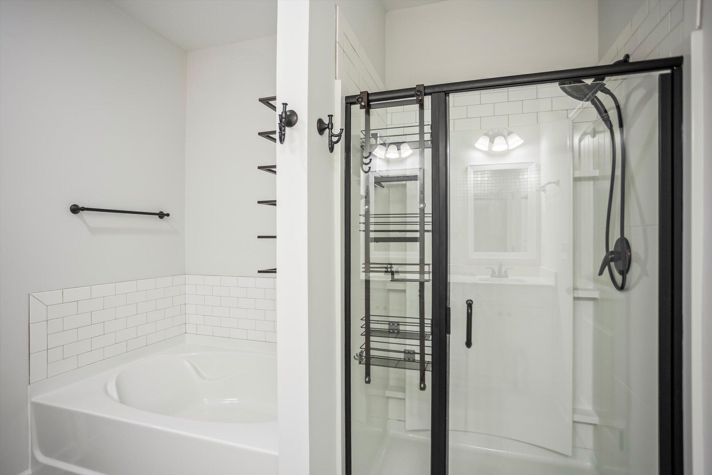 3626 Finley Court Grovetown, GA 30813 - Photo 17 of 33 Primary Bathroom