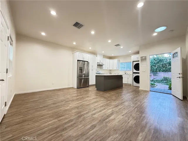 $3,300 | 10443 Montgomery Avenue, Granada Hills, CA 91344