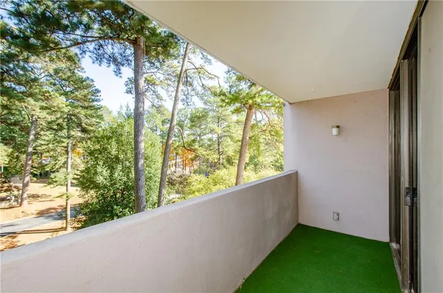 $275,000 | 3530 Piedmont Road Northeast, Unit F5, Atlanta, GA 30305