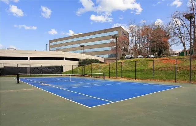 $275,000 | 3530 Piedmont Road Northeast, Unit F5, Atlanta, GA 30305