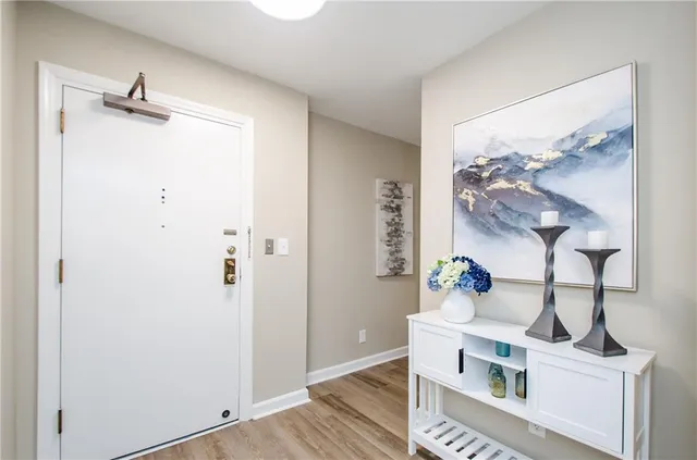 $275,000 | 3530 Piedmont Road Northeast, Unit F5, Atlanta, GA 30305