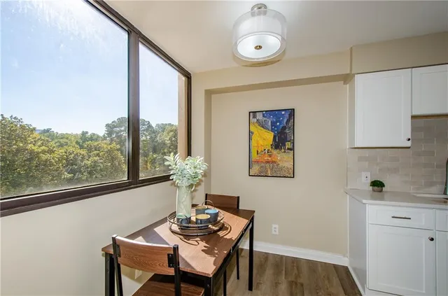 $275,000 | 3530 Piedmont Road Northeast, Unit F5, Atlanta, GA 30305