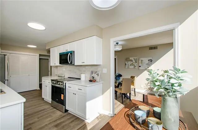 $275,000 | 3530 Piedmont Road Northeast, Unit F5, Atlanta, GA 30305