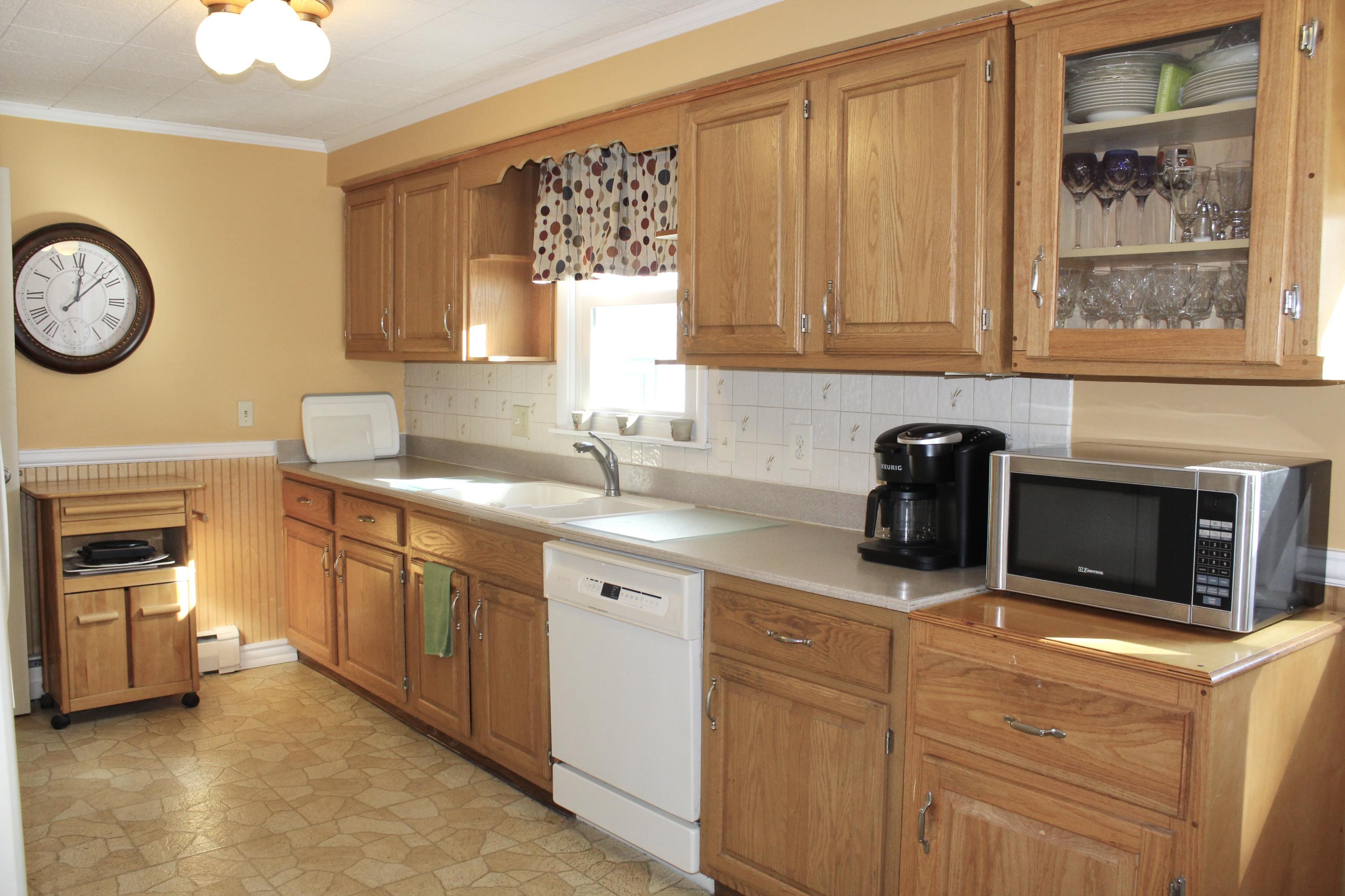9 Presnell Street Portland, ME 04102 - Photo 6 of 24 IMG_1551